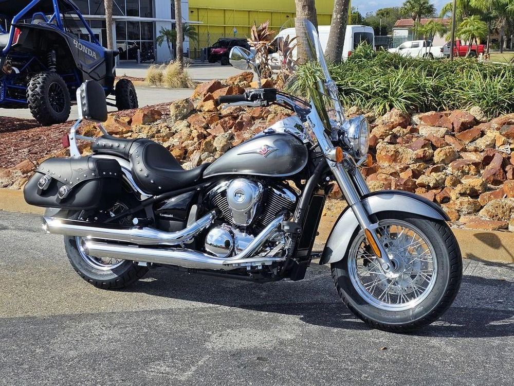 2026 Kawasaki Vulcan® 900 Classic Lt