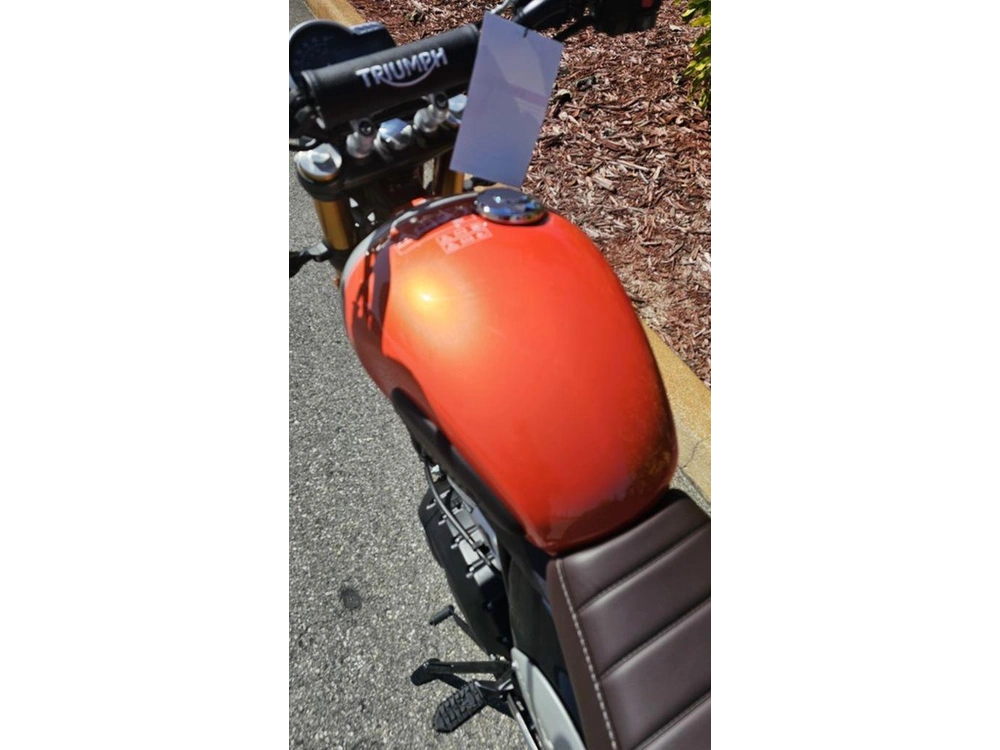 2026 Triumph Scrambler 400 X Baja Orange/aluminium
