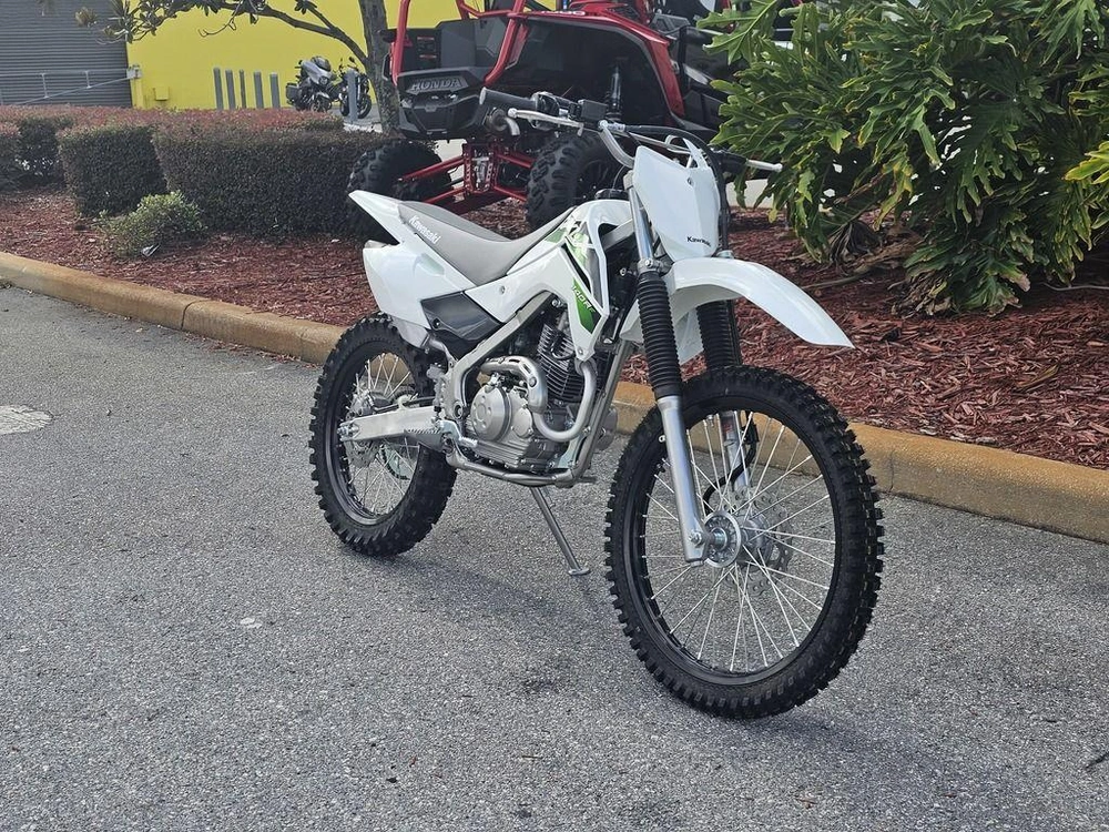2027 Kawasaki Klx®140r F