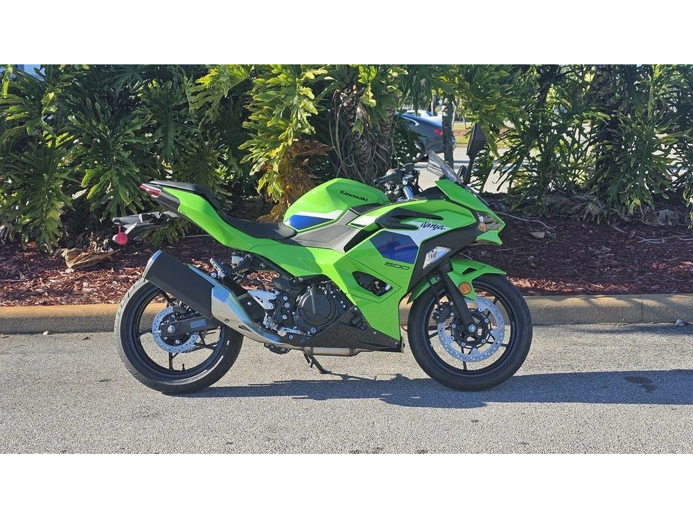2026 Kawasaki Ninja® 500