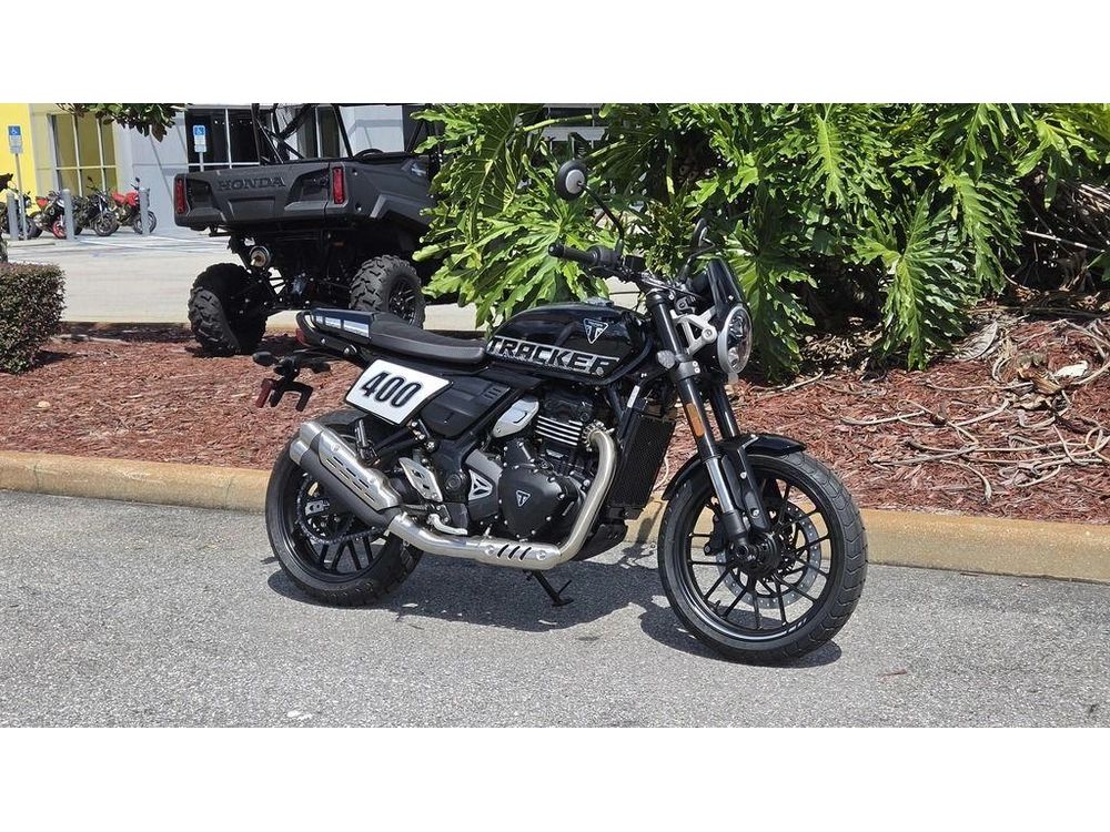 2026 Triumph Tracker 400 Phantom Black