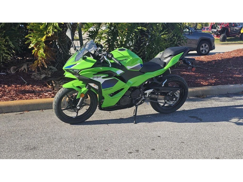 2026 Kawasaki Ninja® 500