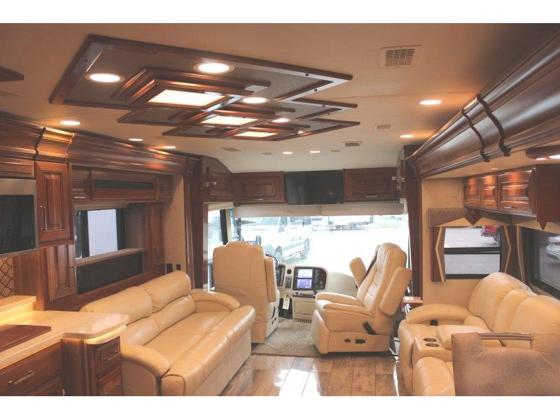 Entegra Coach Anthem 44f 2020 alt