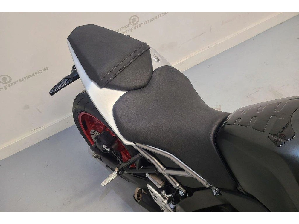 2024 Suzuki Gsx-8r Abs alt