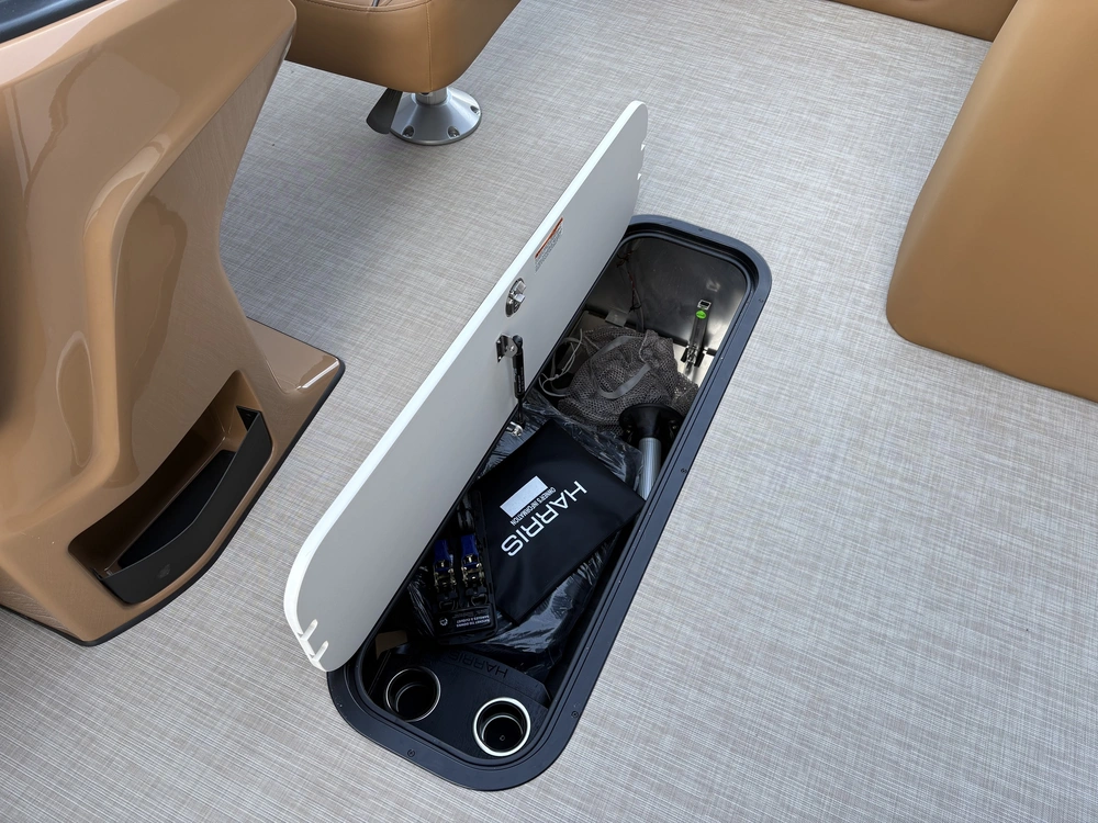 2027 Harris Cruiser 210 Sl alt