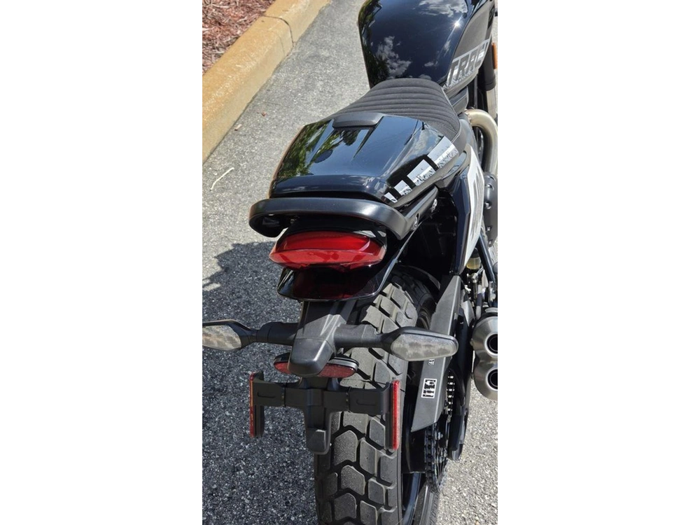 2026 Triumph Tracker 400 Phantom Black
