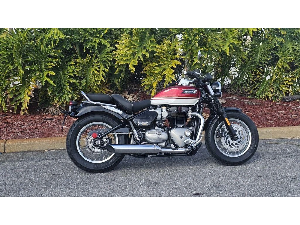 2026 Triumph Bonneville Speedmaster Carnival Red