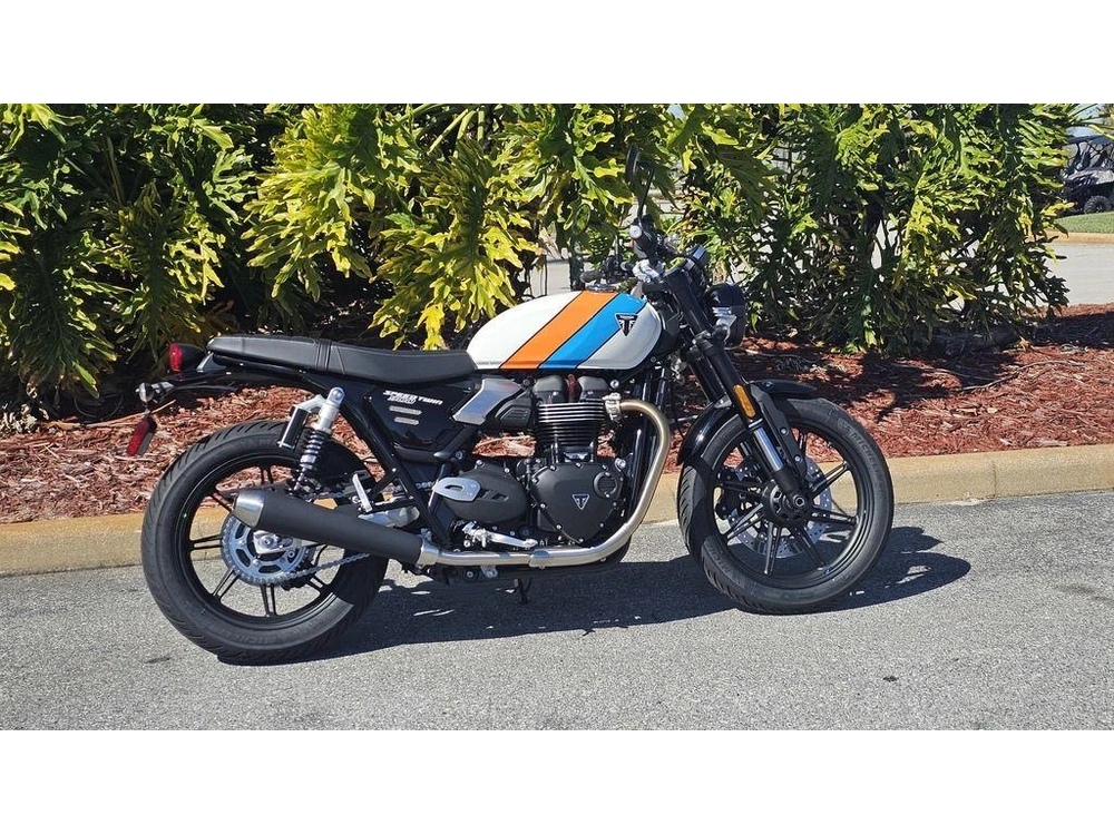 2026 Triumph Speed Twin 900 Pure White/maui Blue/tangerine Orange