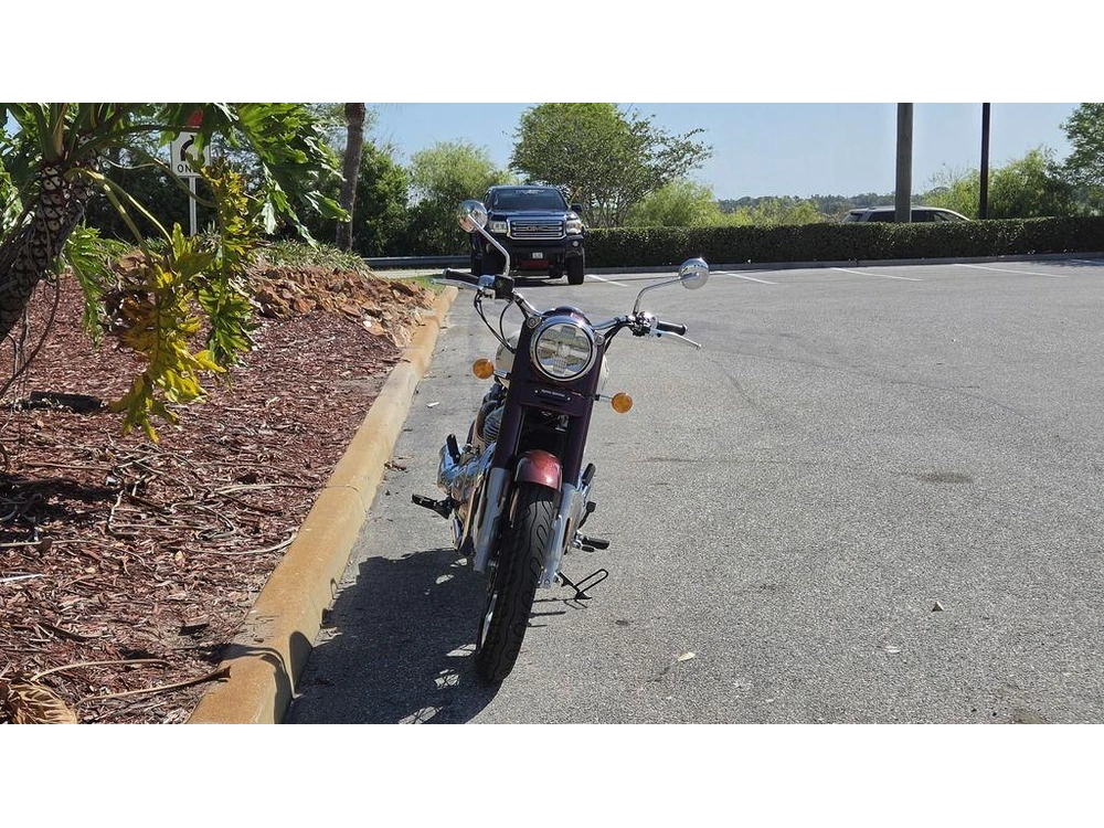2026 Royal Enfield Classic 650 Vallam Red
