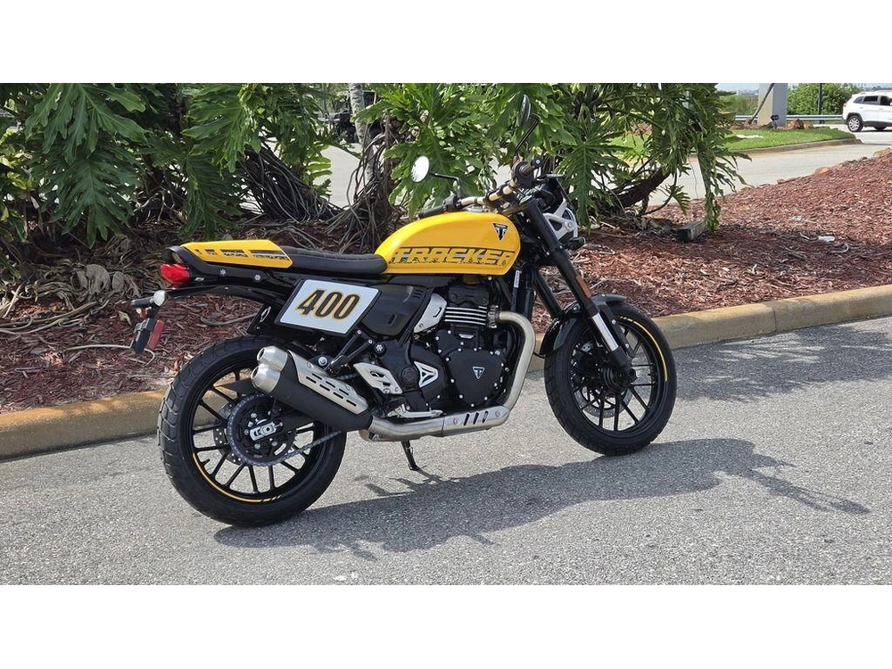 2026 Triumph Tracker 400 Racing Yellow