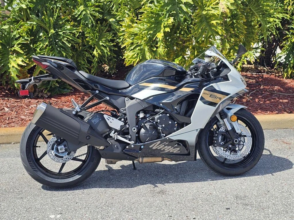 2026 Kawasaki Ninja® Zx™-6r Abs