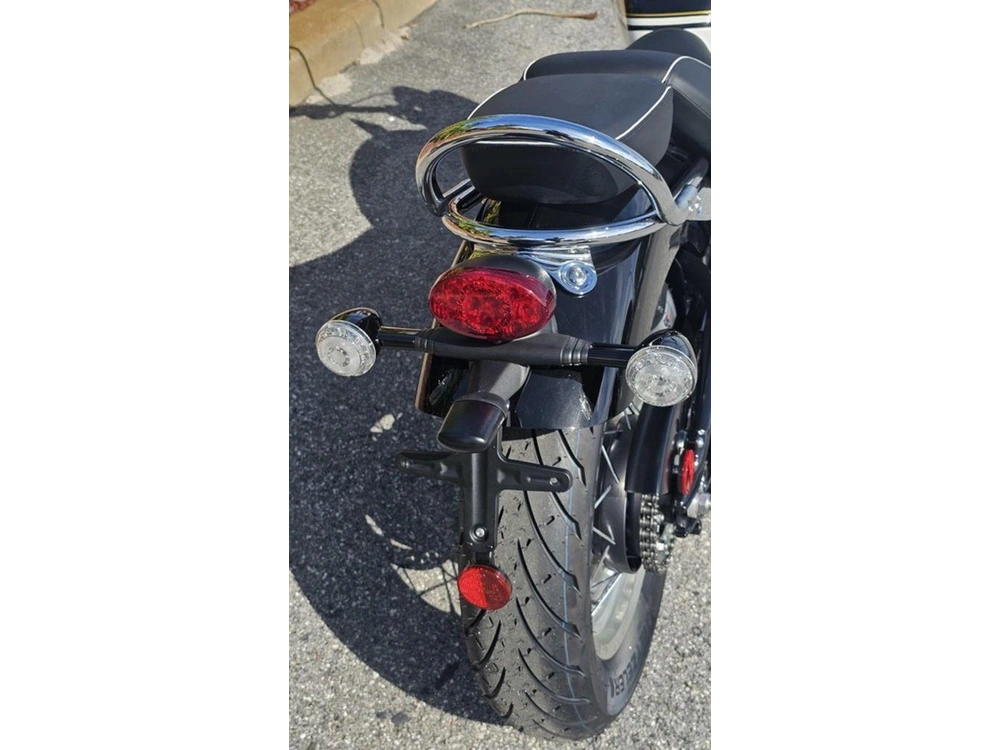 2026 Triumph Bonneville Speedmaster Sapphire Black