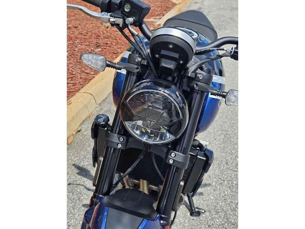 2025 Triumph Trident 660 Cobalt Blue/sapphire Black