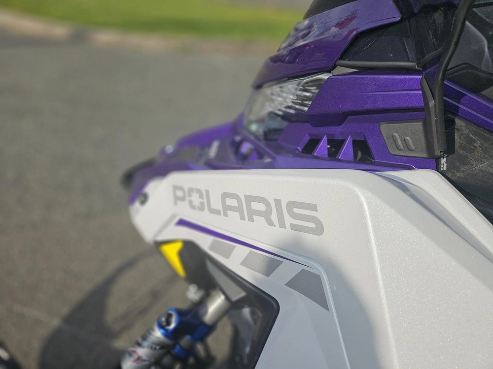 Polaris 9r Indy Vr1 137 2027 alt