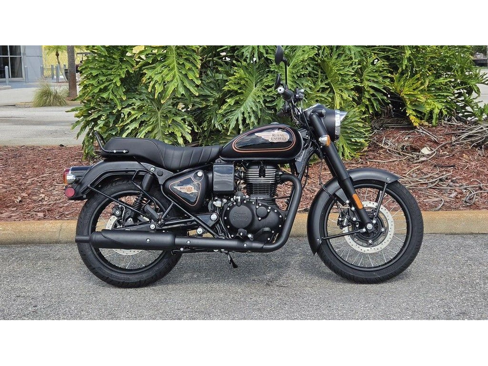 2027 Royal Enfield Bullet 350 Black Gold