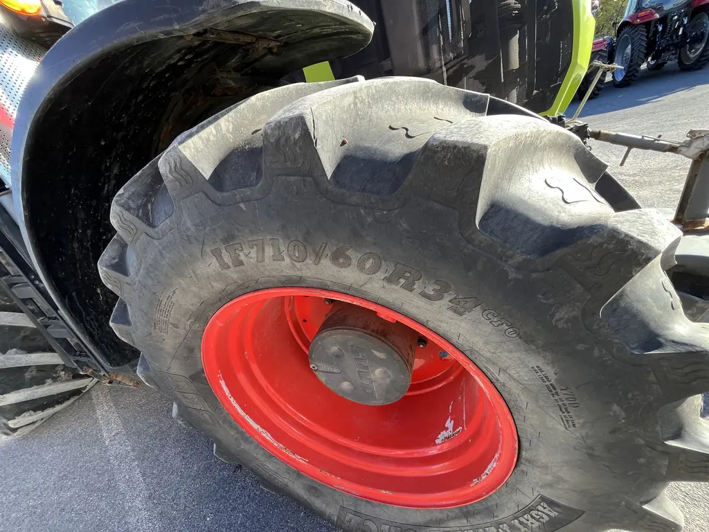 2022 Claas Axion 960