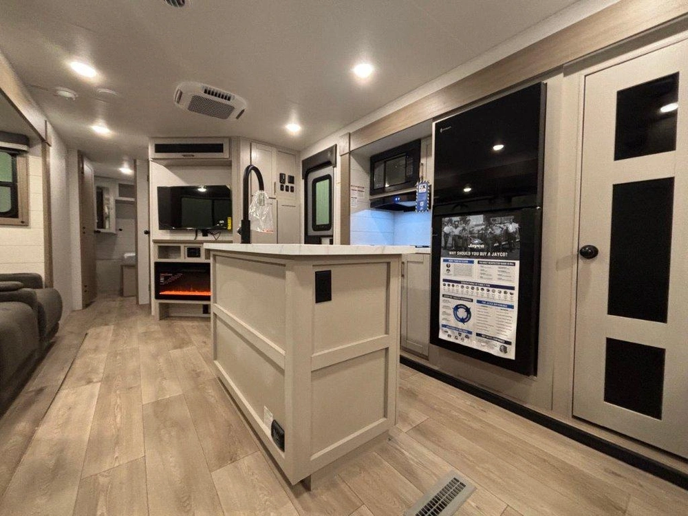Jayco Jay Flight 333bts 2027