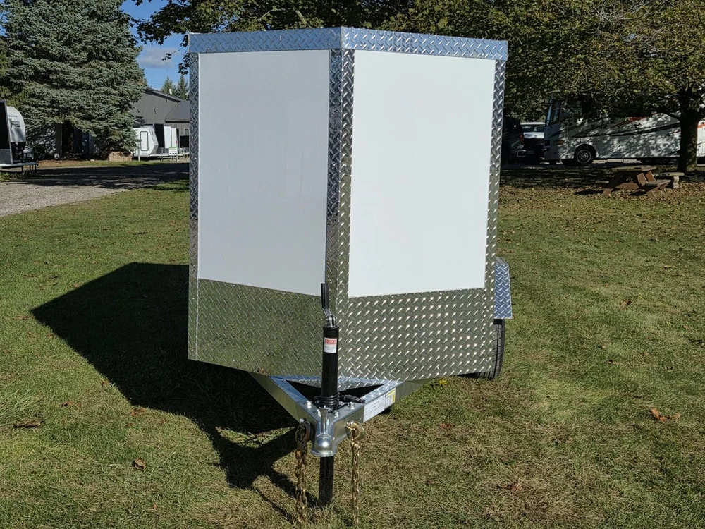 2027 Rhino Galvanized Enclosed 4' X 8' Ramp
