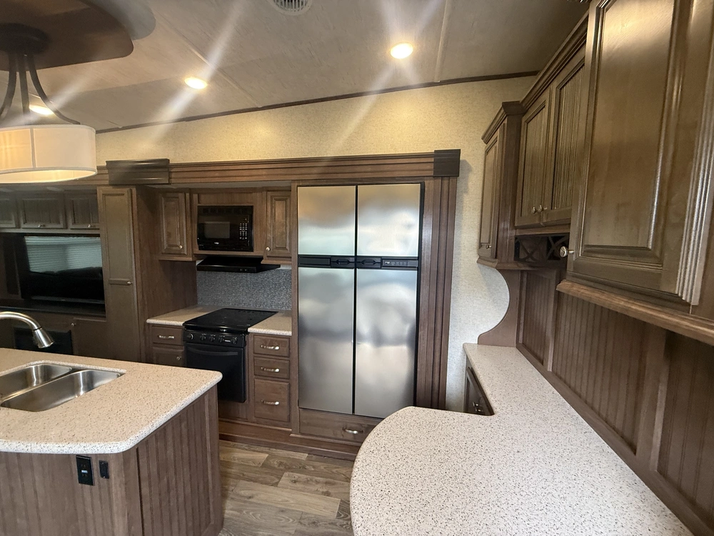 2017 Heartland Rv Elkridge 35tsrl