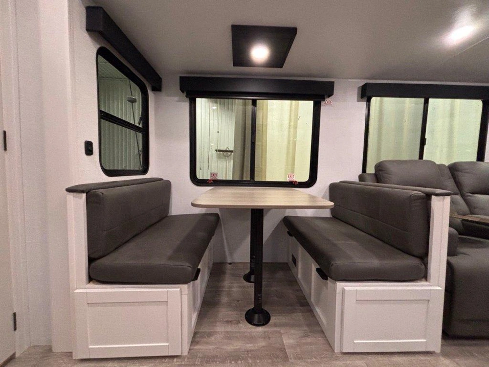 Jayco Eagle 28rks 2027 alt