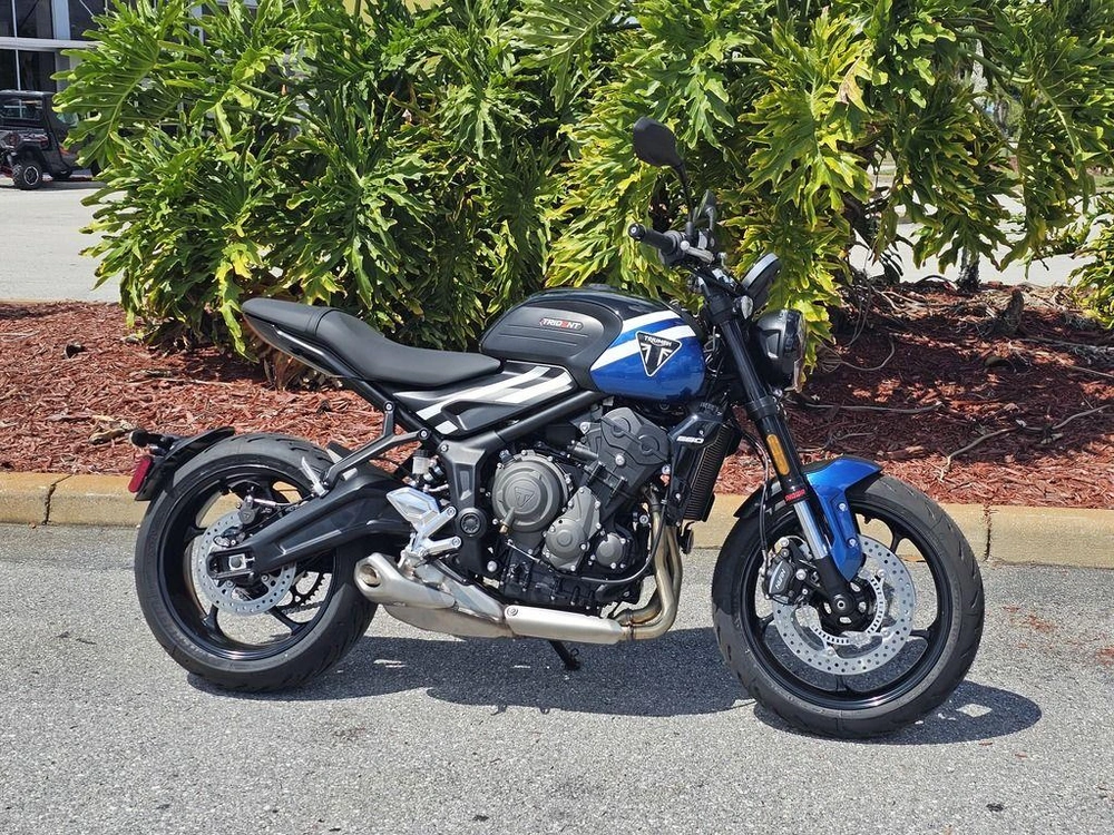 2025 Triumph Trident 660 Cobalt Blue/sapphire Black