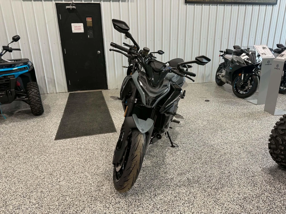 Cfmoto 675nk 2026