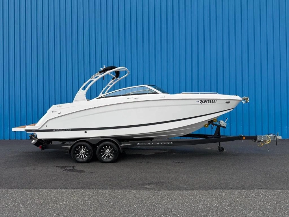 2025 Four Winns Hd5 Mercruiser 6.2l / Bravo 3