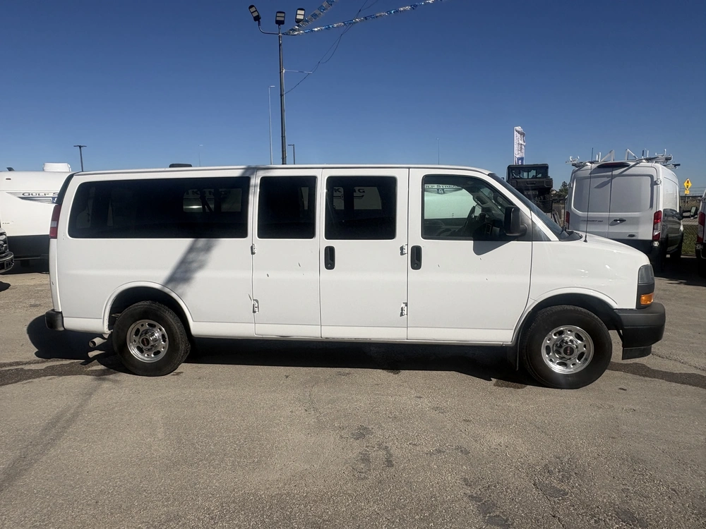 2021 Gmc Savana Ls