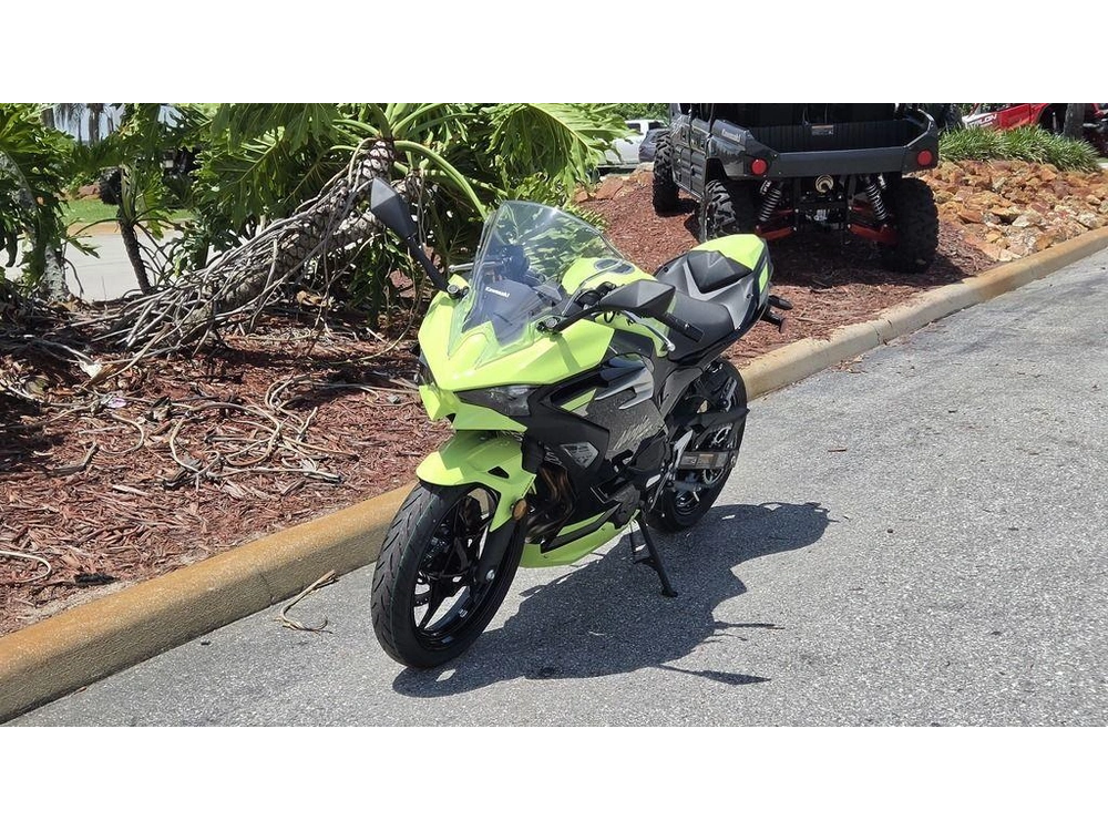 2026 Kawasaki Ninja® 500 Se Abs