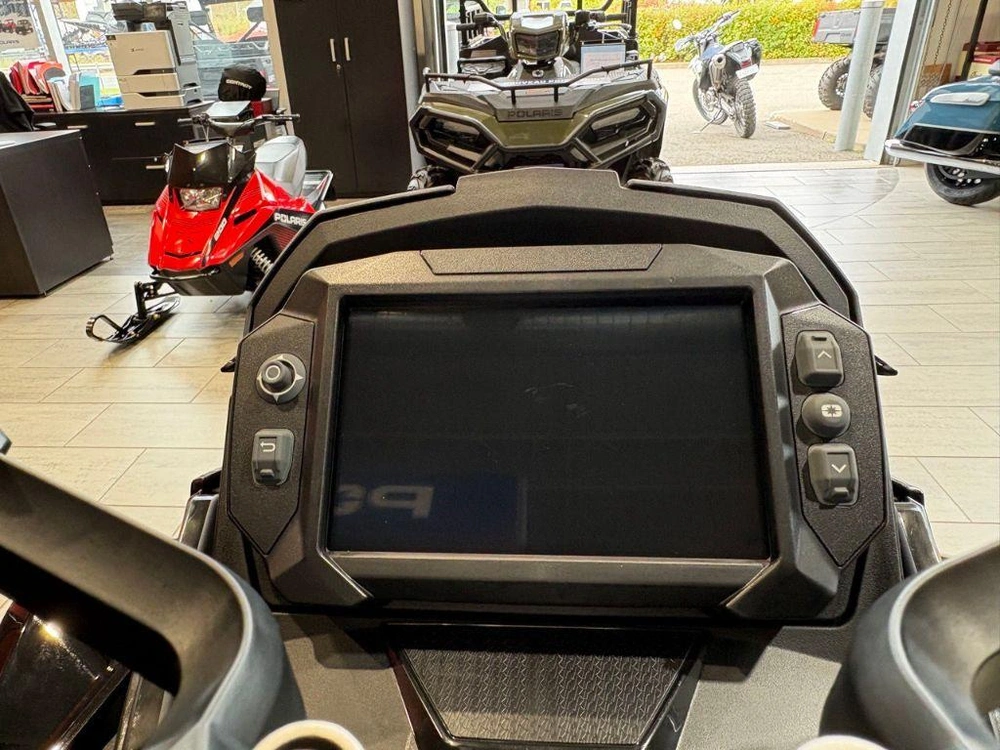 2027 Polaris 9r Indy Xcr 137 Caméra Gopro Max2 Gratuite