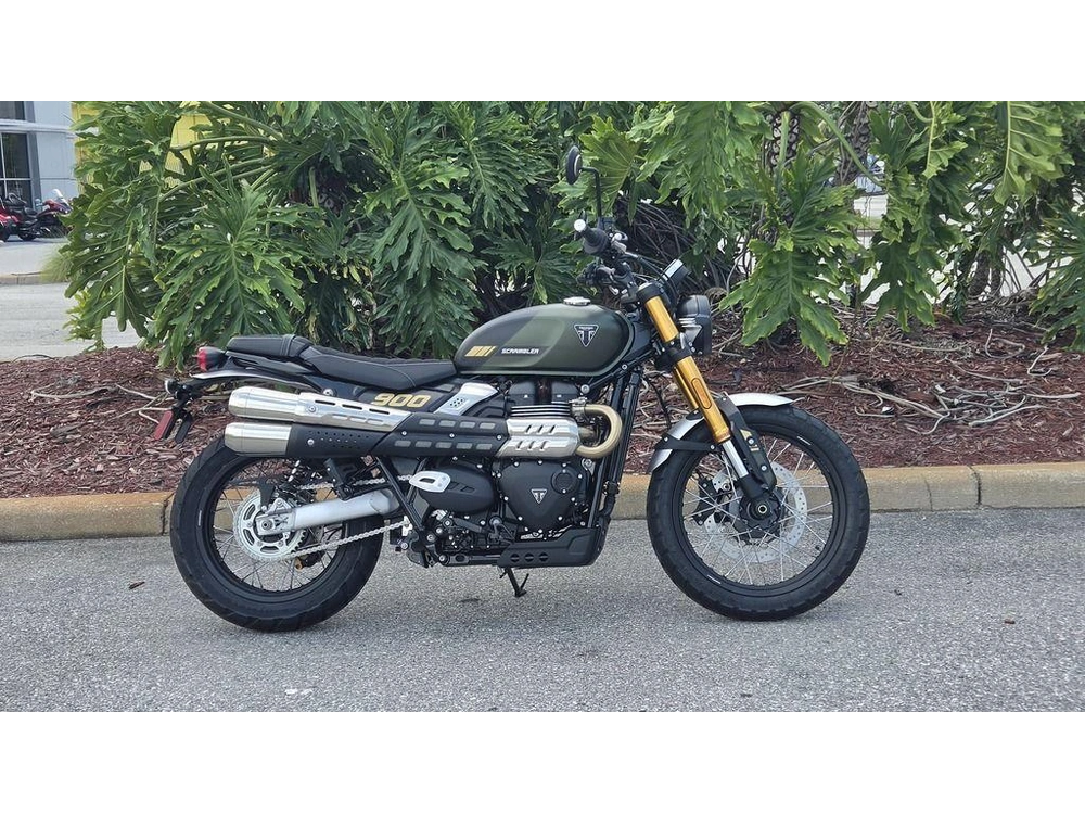 2026 Triumph Scrambler 900 Matt Khaki Green