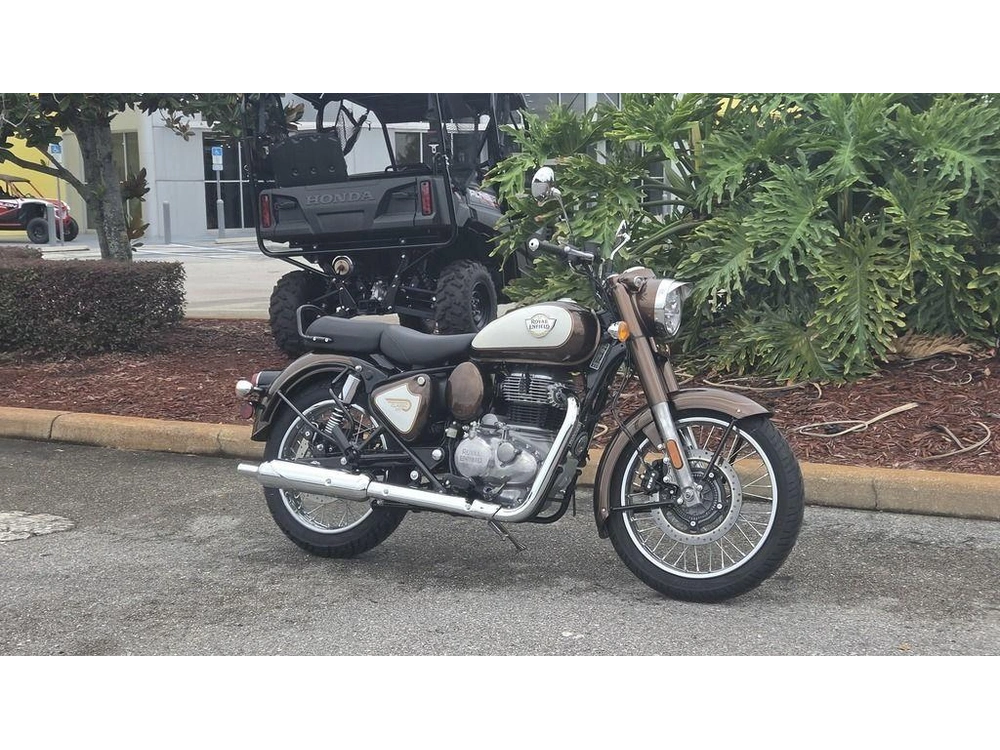 2027 Royal Enfield Classic 350 Medallion Bronze