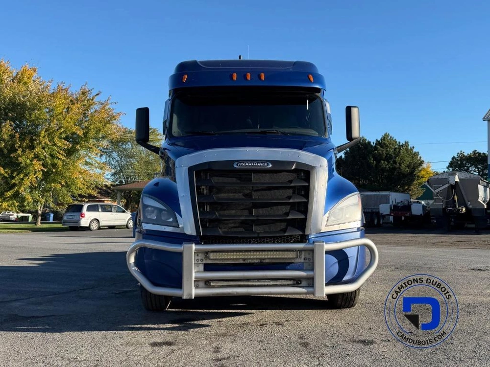 Freightliner Cascadia 2023 alt