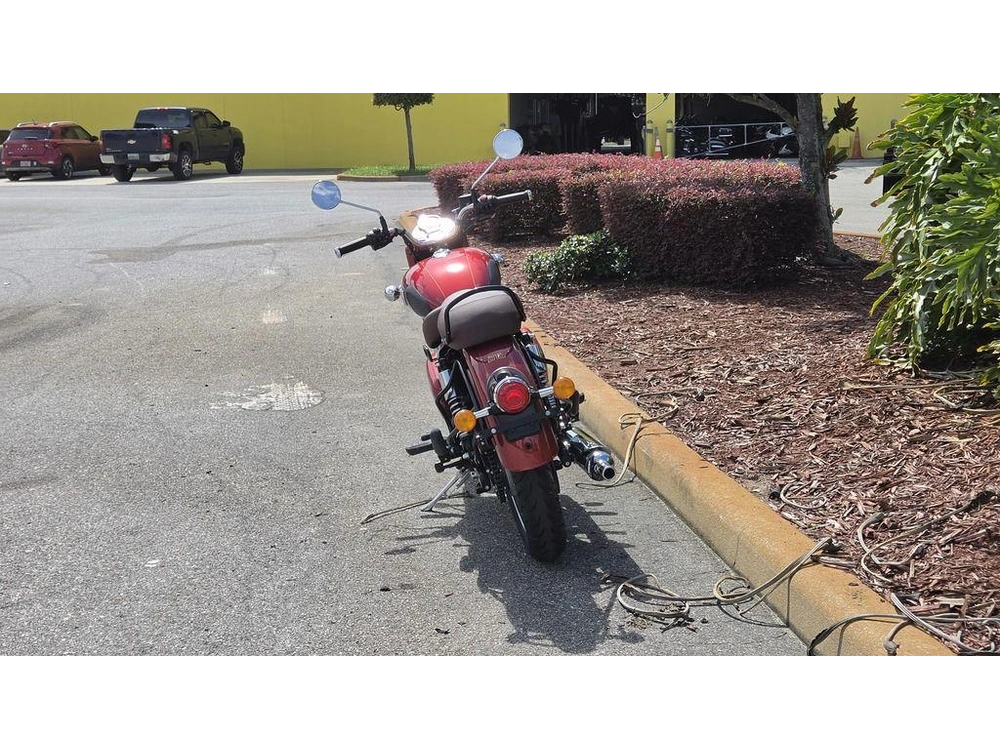 2027 Royal Enfield Classic 350 Madras Red