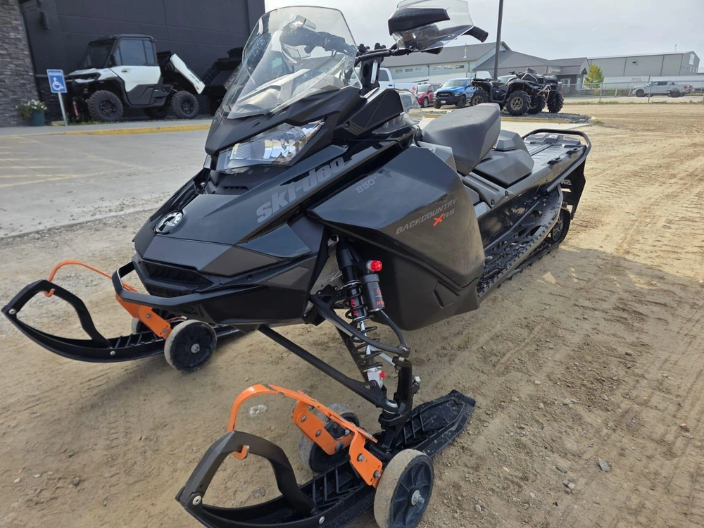 2023 Ski-doo Backcountry 850 Xrs 146x2