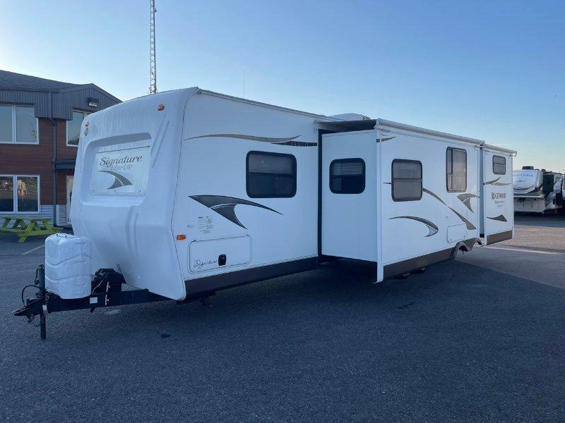 Forest River Rockwood Signature 8312ss 2014 alt