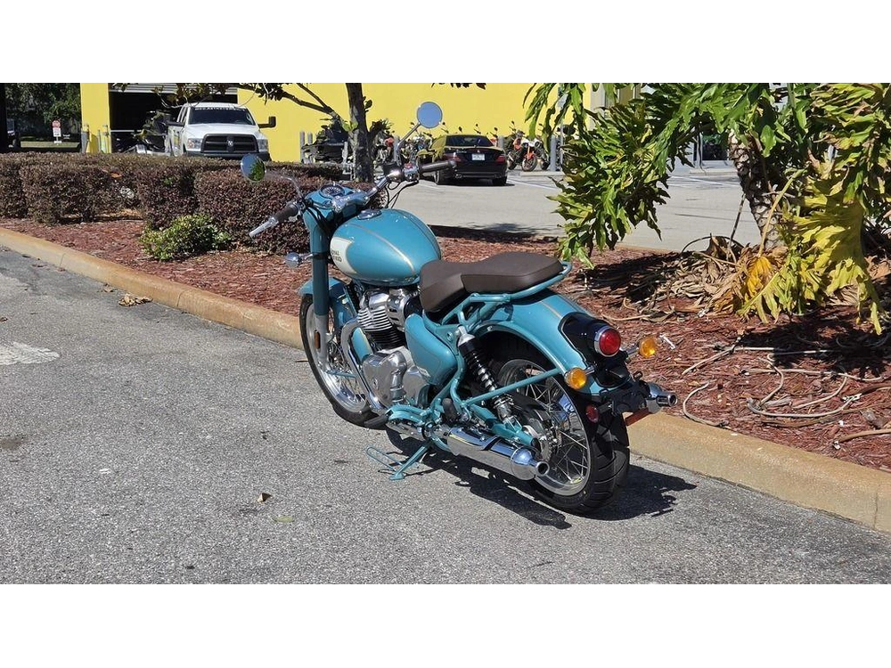 2026 Royal Enfield Classic 650 Classic Teal