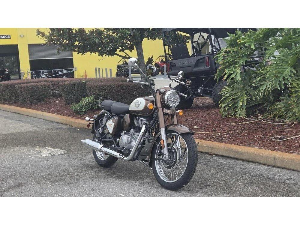 2027 Royal Enfield Classic 350 Medallion Bronze
