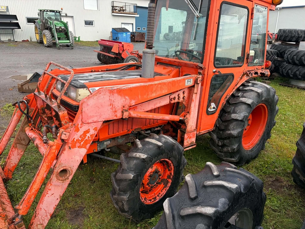 Kubota L2850 1986