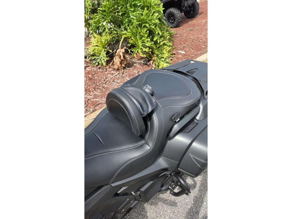 2025 Honda Gold Wing 50th Anniversary Dct