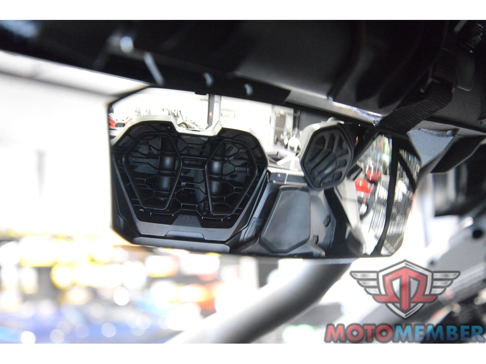 2027 Can-am Maverick R X Rc With Smart-shox 999t Dct
