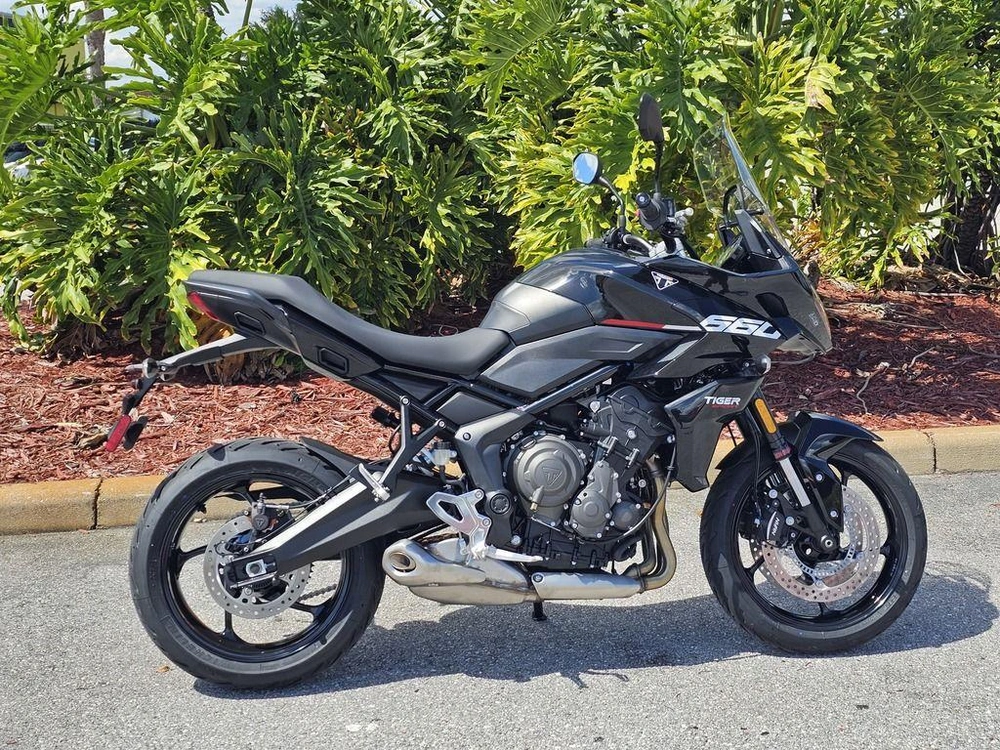 2025 Triumph Tiger Sport 660 Sapphire Black