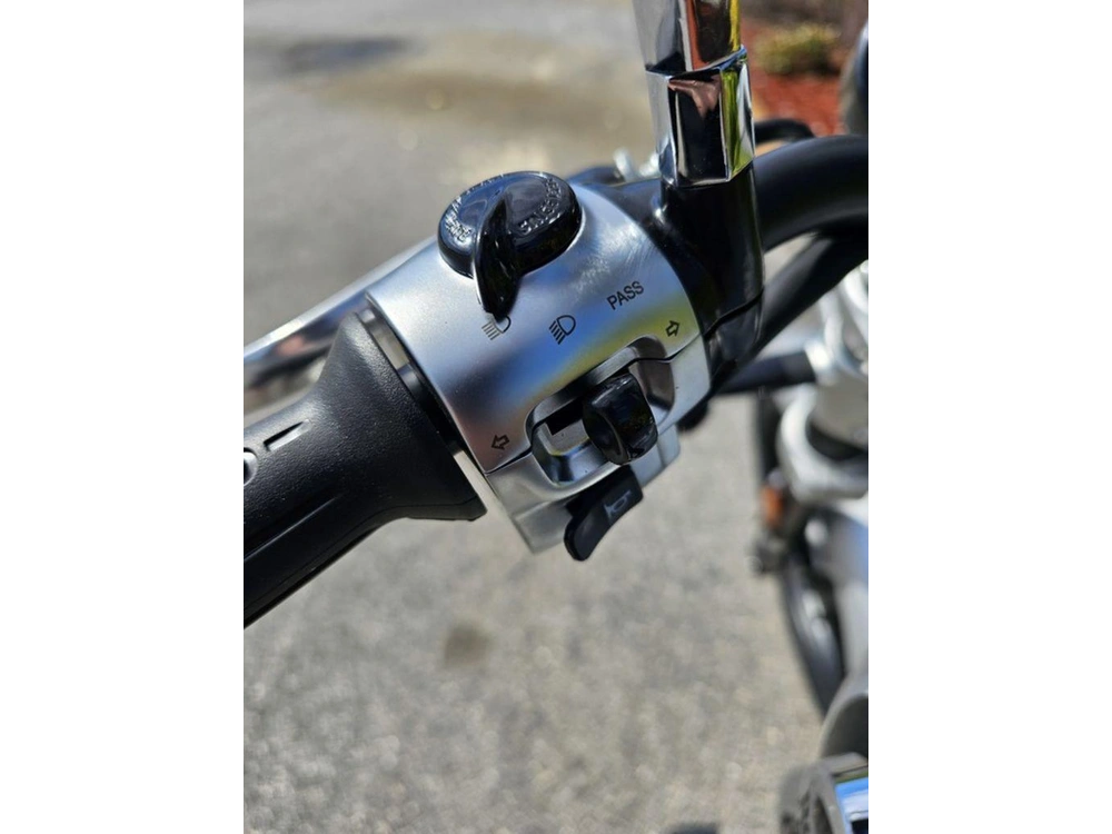 2024 Royal Enfield Super Meteor 650 Interstellar Grey