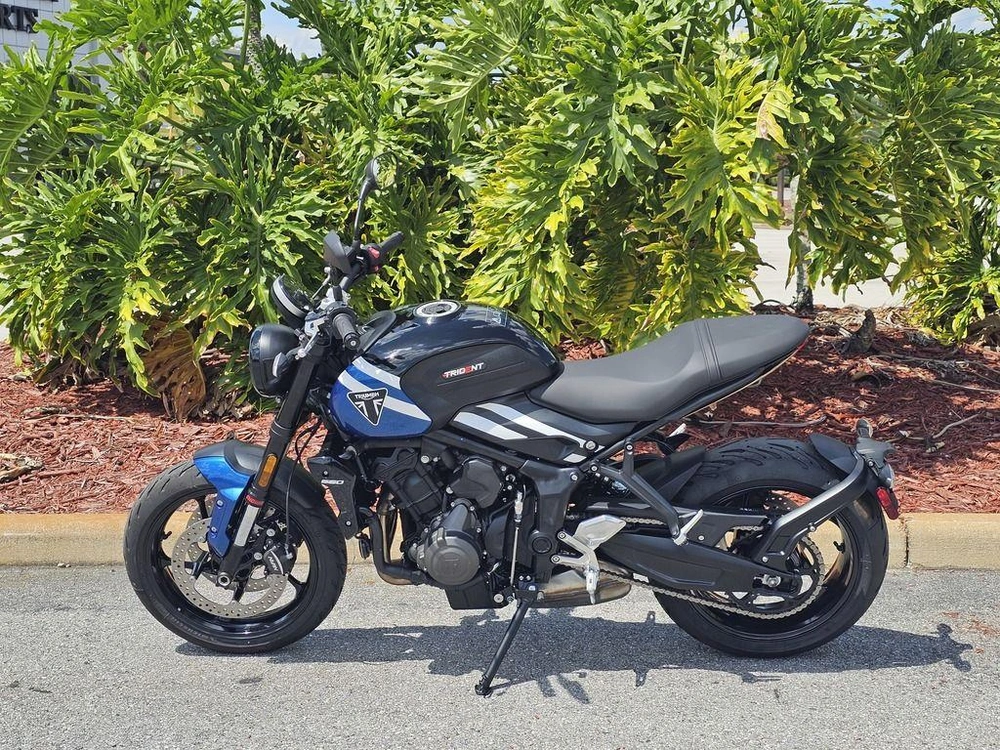 2025 Triumph Trident 660 Cobalt Blue/sapphire Black