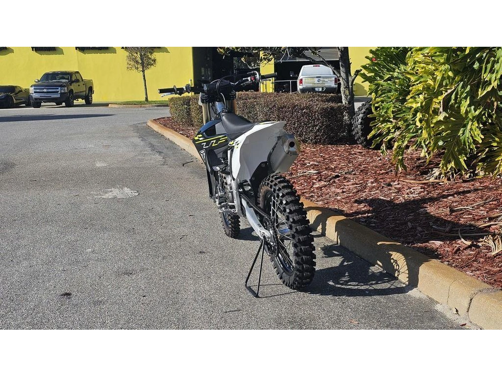 2026 Triumph Tf 450-x Jet Black/pure White