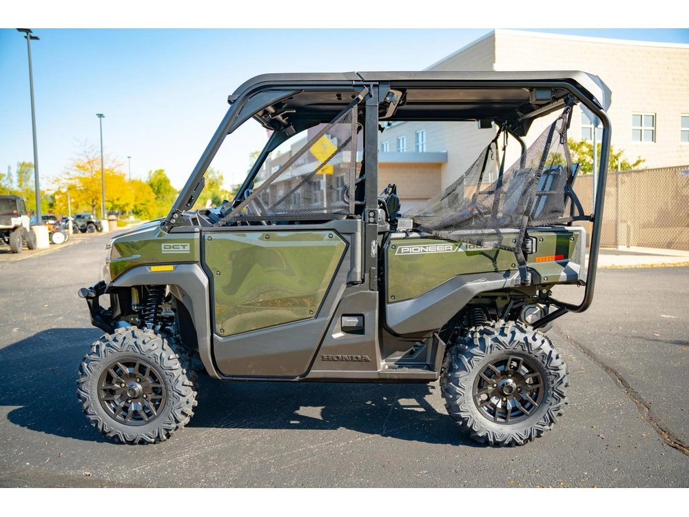 2026 Honda Pioneer 1000-5 Deluxe