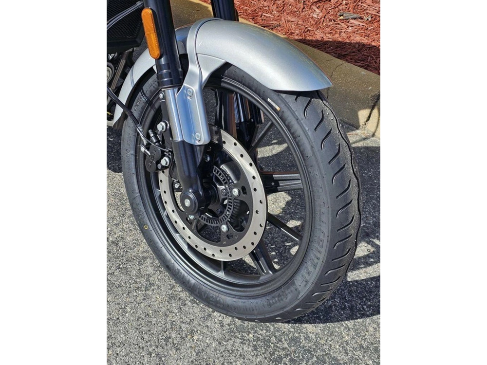 2024 Royal Enfield Super Meteor 650 Interstellar Grey