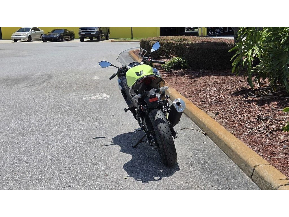2026 Kawasaki Ninja® 500 Se Abs