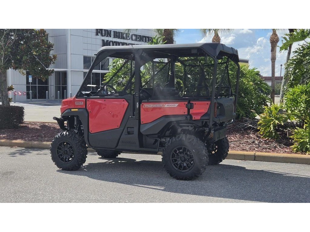 2026 Honda Pioneer 1000-5 Deluxe
