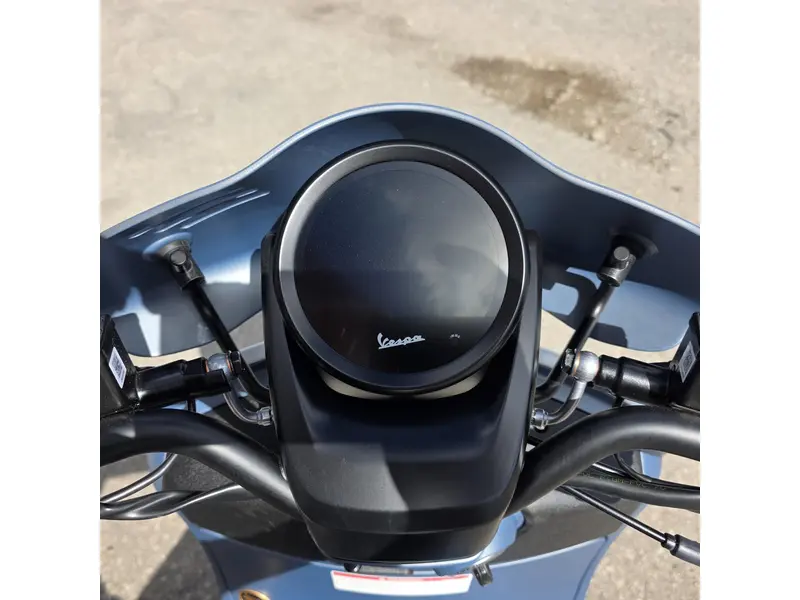 Vespa GTV Officina 8 310 2027